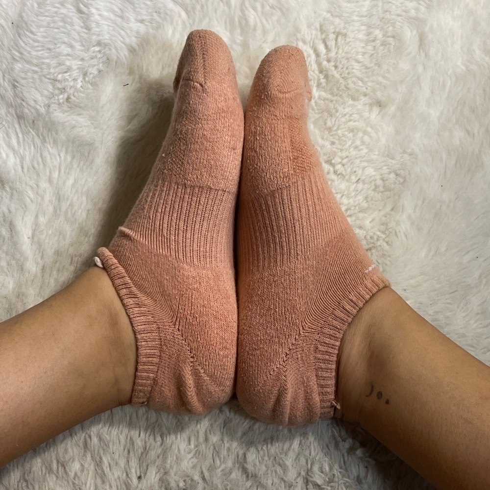 Worn running socks - image 3